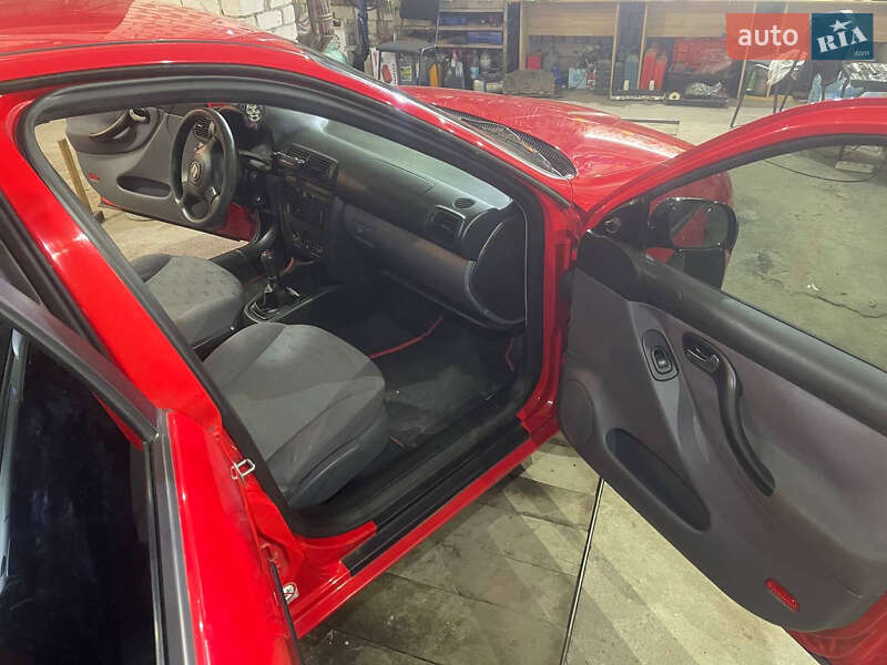 Хетчбек SEAT Leon 2000 в Дніпрі