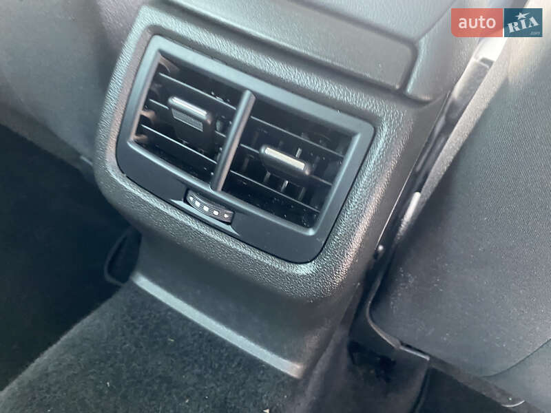 Универсал SEAT Leon 2017 в Луцке