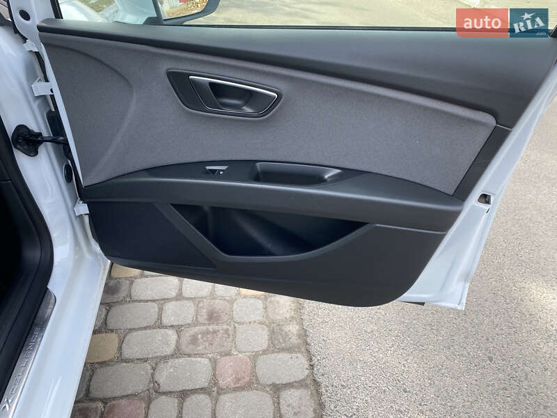 Универсал SEAT Leon 2017 в Луцке