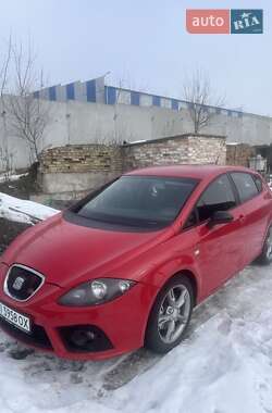 Хэтчбек SEAT Leon 2006 в Киеве
