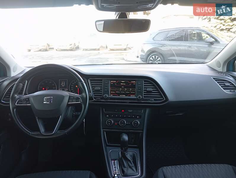 Хетчбек SEAT Leon 2016 в Києві