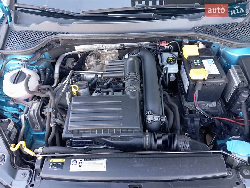 Хетчбек SEAT Leon 2016 в Києві