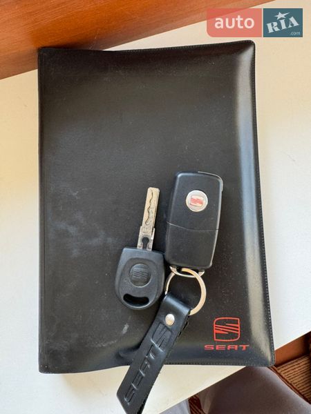 Хэтчбек SEAT Leon 2008 в Стрые