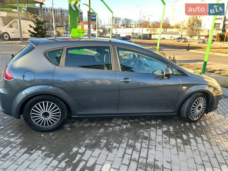 Хетчбек SEAT Leon 2010 в Вінниці