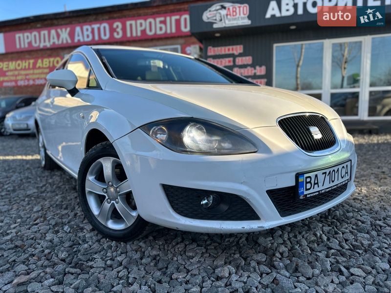 2011 Seat Leon, VIN VSSZZZ1PZBR025607:plate — фото 1 (autoria)