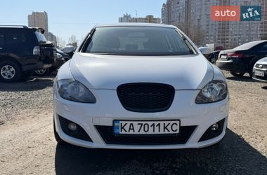 Хетчбек SEAT Leon 2008 в Києві