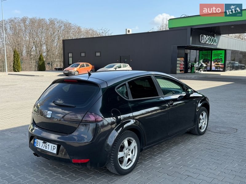 Хэтчбек SEAT Leon 2008 в Кременчуге