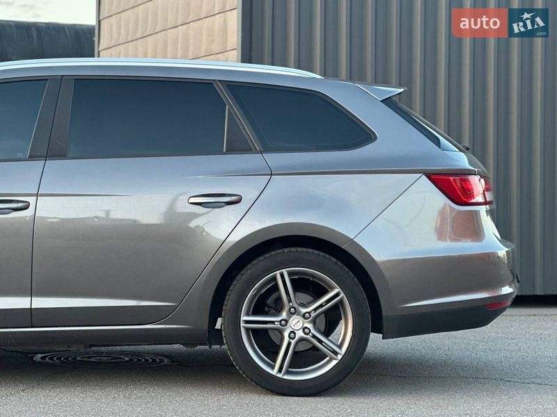 Универсал SEAT Leon 2014 в Киеве