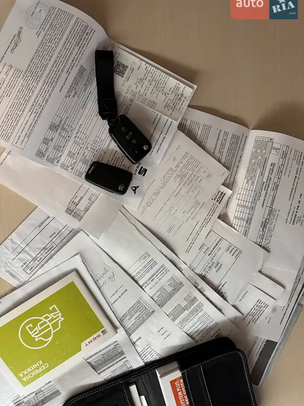 Хэтчбек SEAT Leon 2017 в Киеве документ