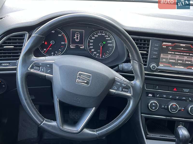 Хэтчбек SEAT Leon 2016 в Киеве