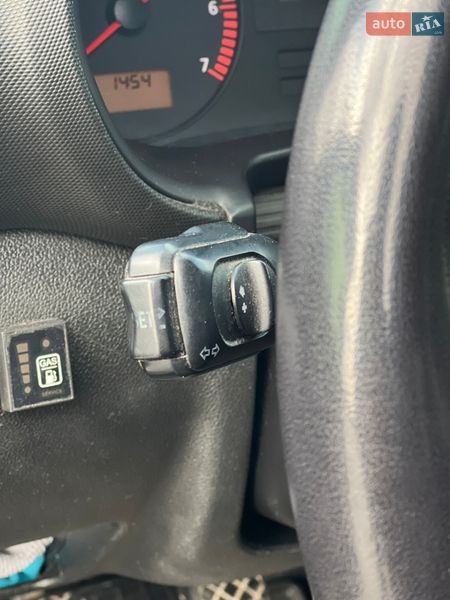 Хэтчбек SEAT Leon 2003 в Львове