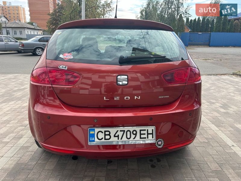 Хэтчбек SEAT Leon 2009 в Нежине