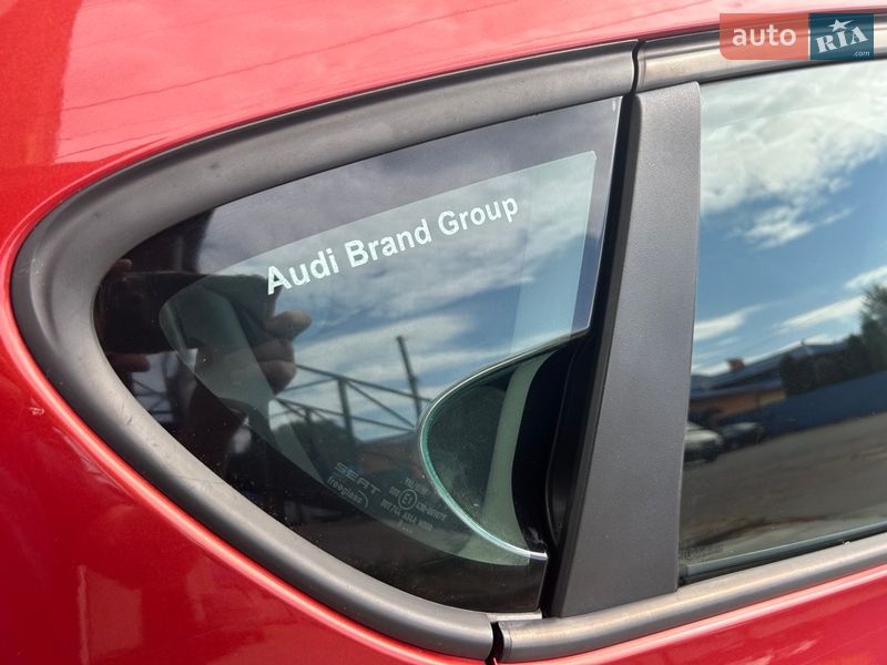 Хэтчбек SEAT Leon 2009 в Нежине