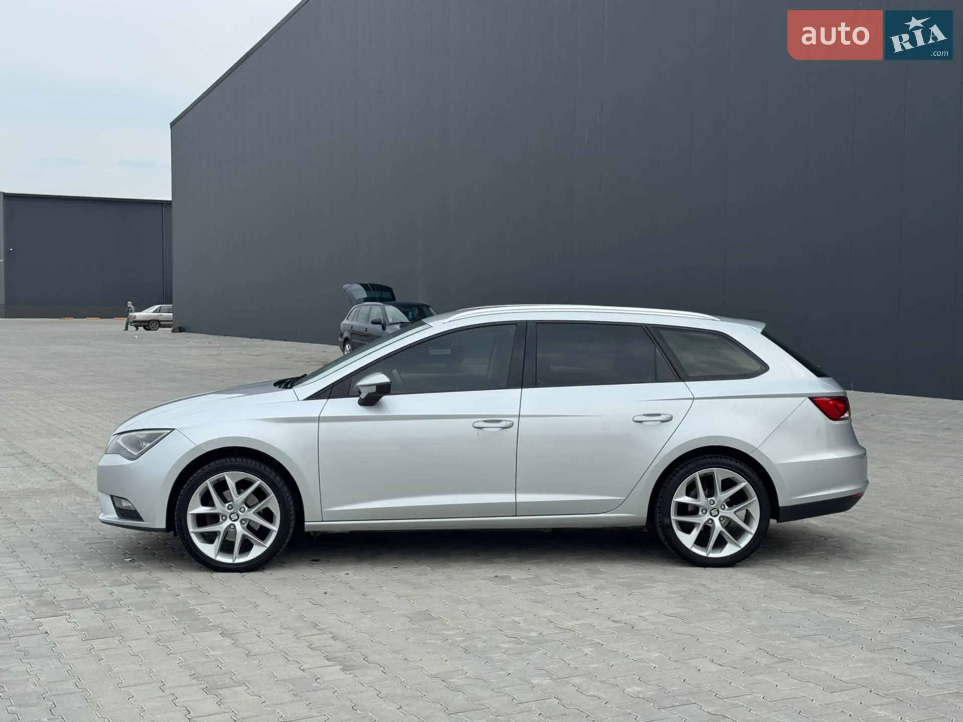 2016 SEAT Leon - мініатюра 11