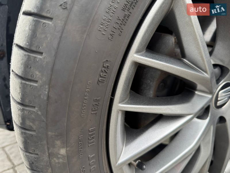 Универсал SEAT Leon 2014 в Львове