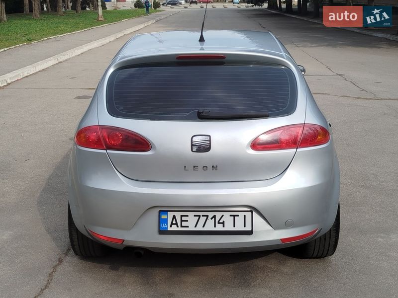 Хетчбек SEAT Leon 2007 в Жовтих Водах