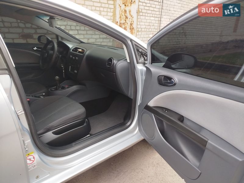 Хетчбек SEAT Leon 2007 в Жовтих Водах
