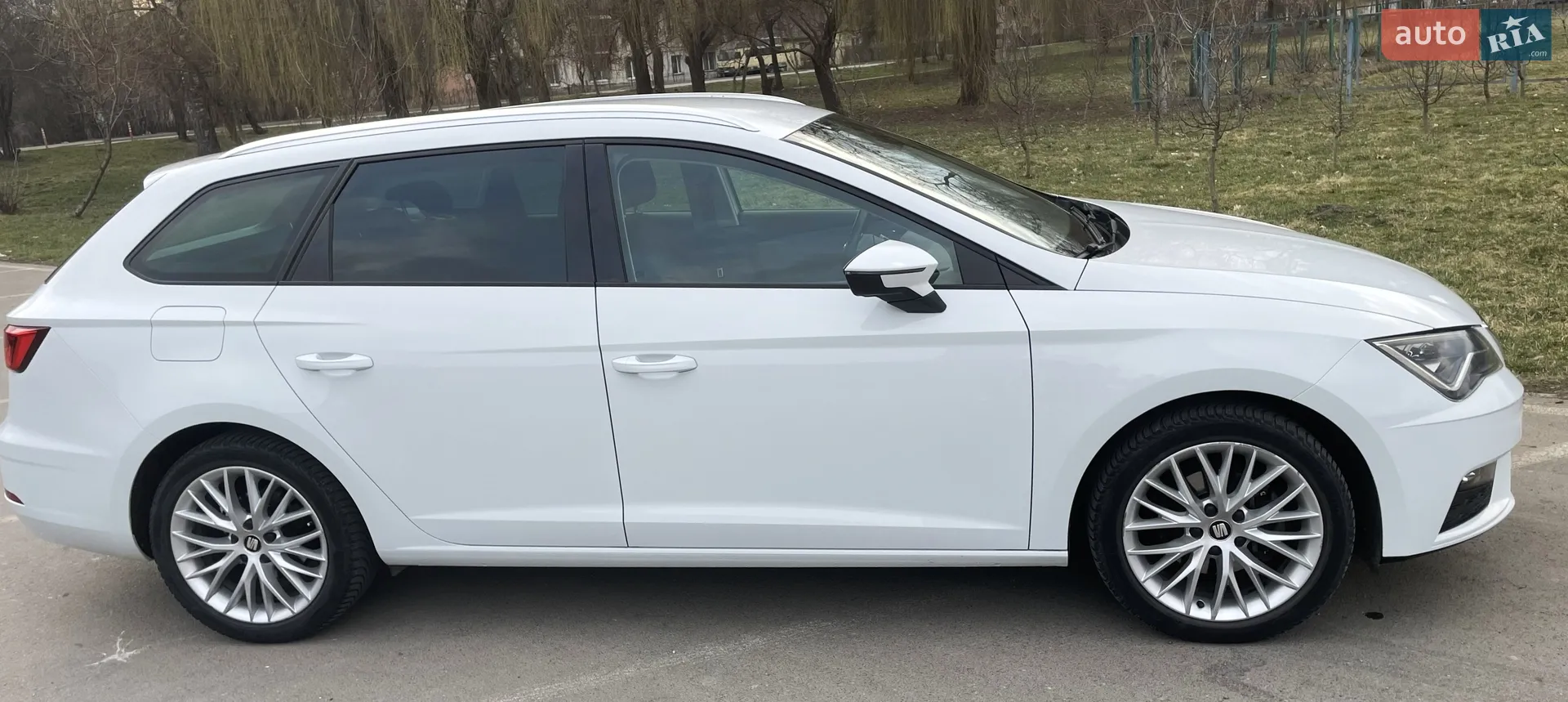 2019 SEAT Leon - мініатюра 12