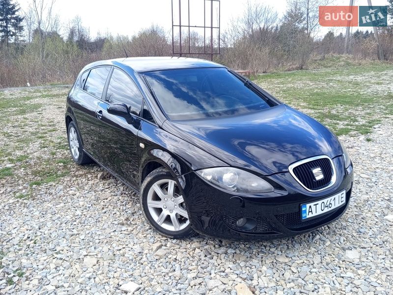 Хэтчбек SEAT Leon 2006 в Богородчанах