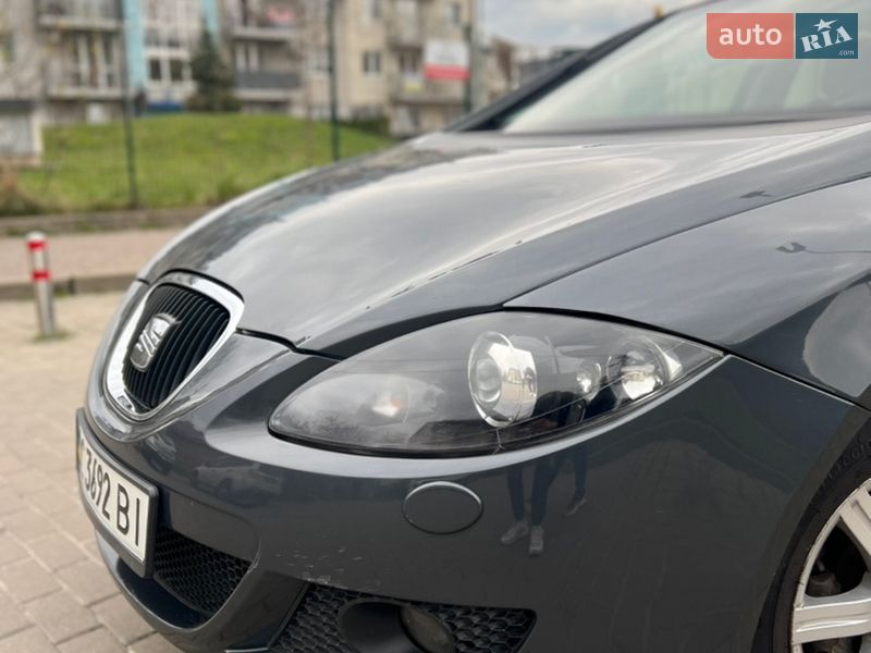 Хетчбек SEAT Leon 2006 в Львові