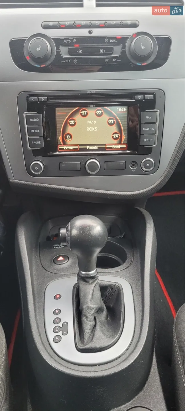 2011 SEAT Leon - мініатюра 9