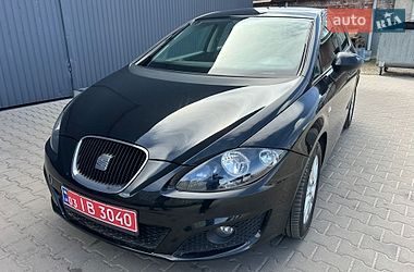 Хэтчбек SEAT Leon 2011 в Белой Церкви
