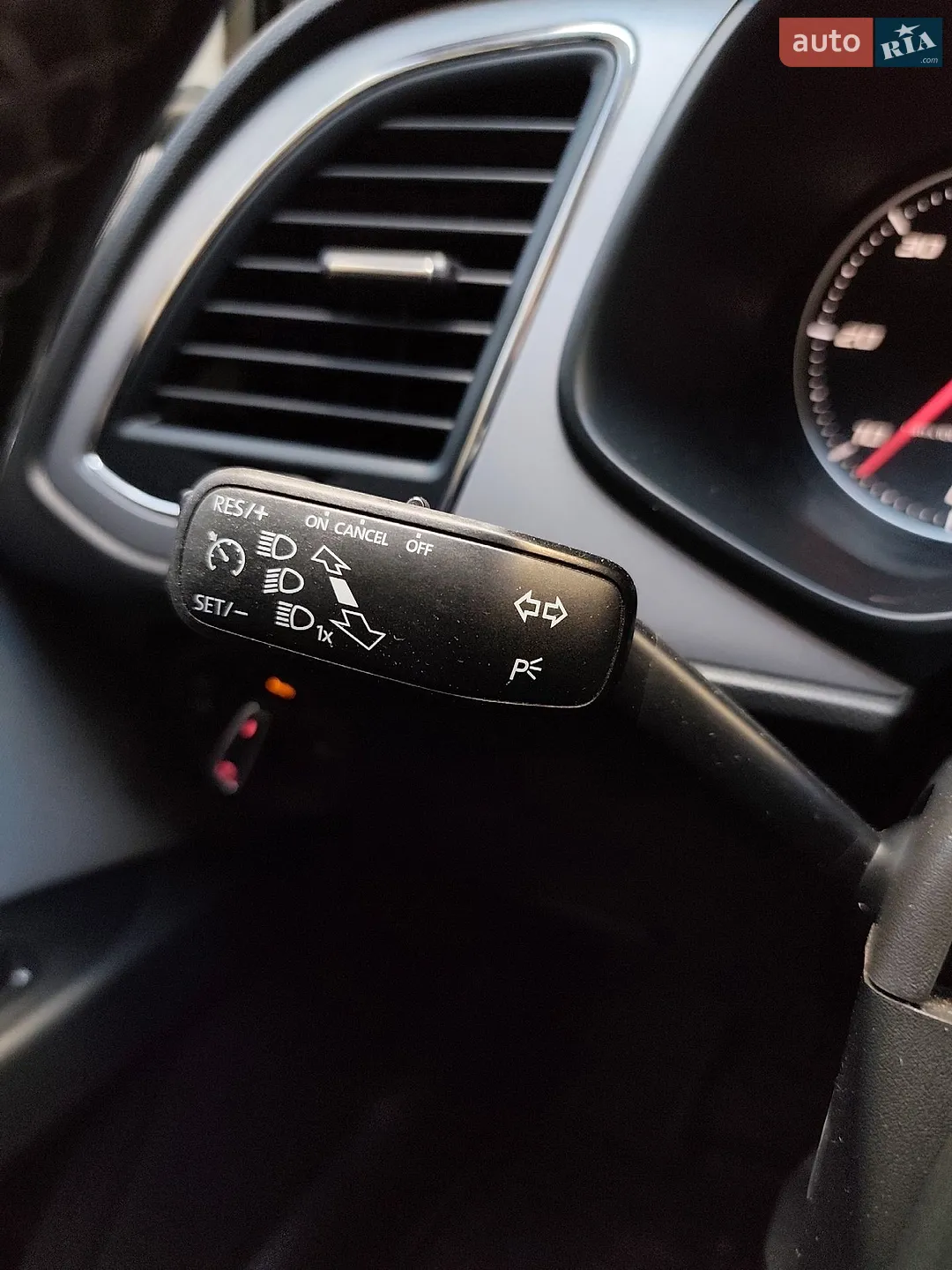 2017 SEAT Leon - мініатюра 18