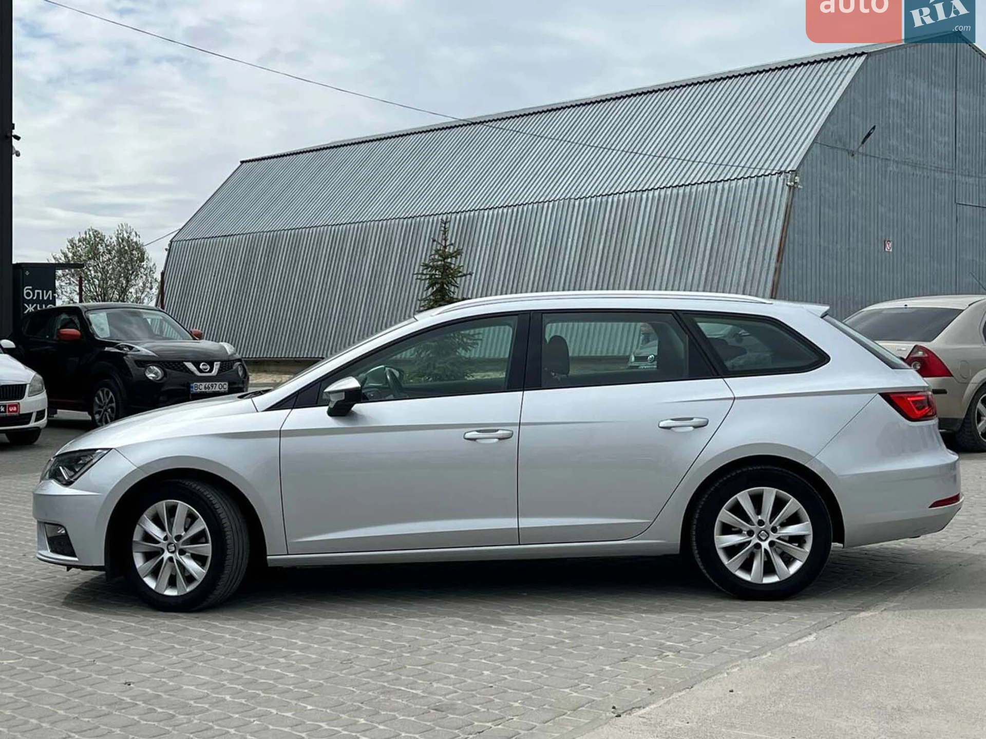 2017 SEAT Leon - мініатюра 4