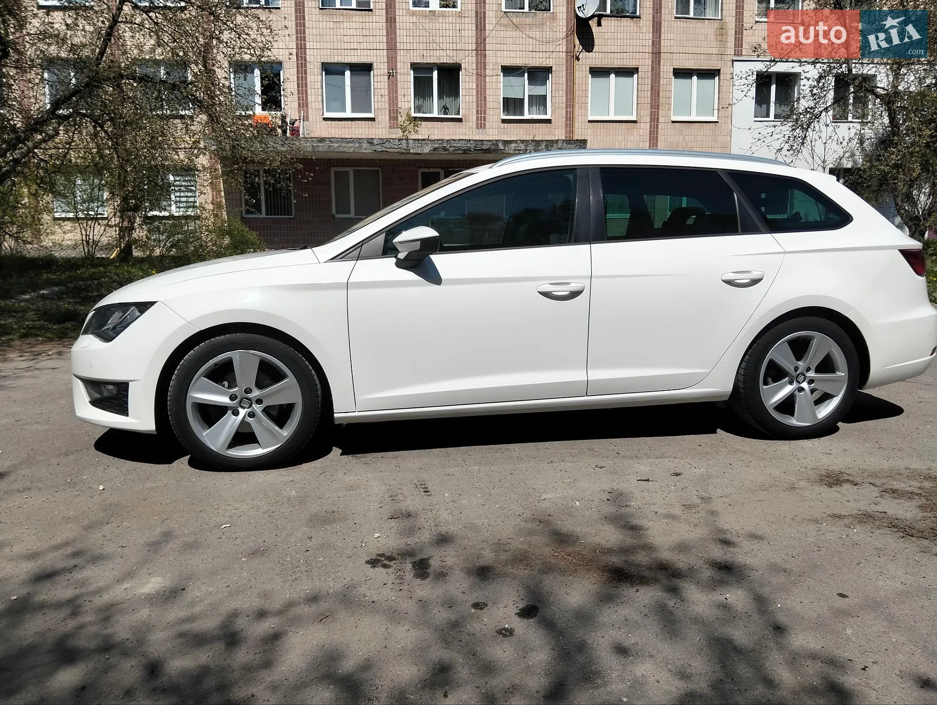 2015 SEAT Leon - мініатюра 11
