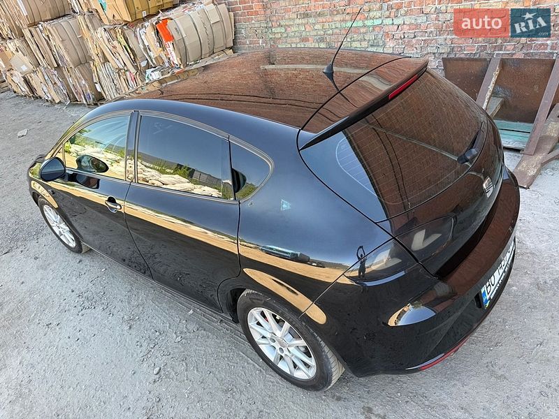 Хэтчбек SEAT Leon 2010 в Хмельницком