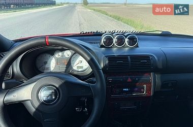 Хэтчбек SEAT Leon 2003 в Радехове