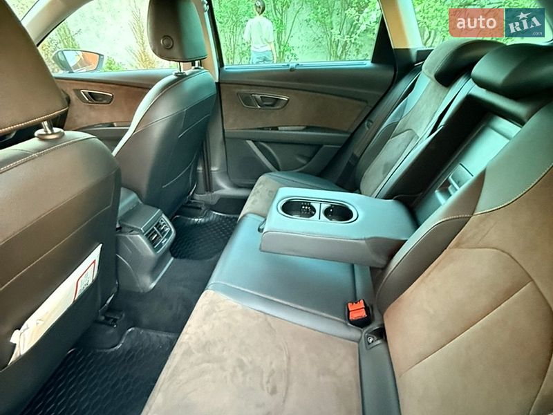 Универсал SEAT Leon 2016 в Киеве