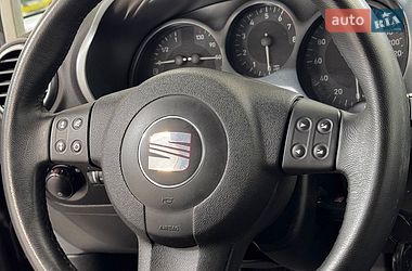 Хэтчбек SEAT Leon 2006 в Стрые