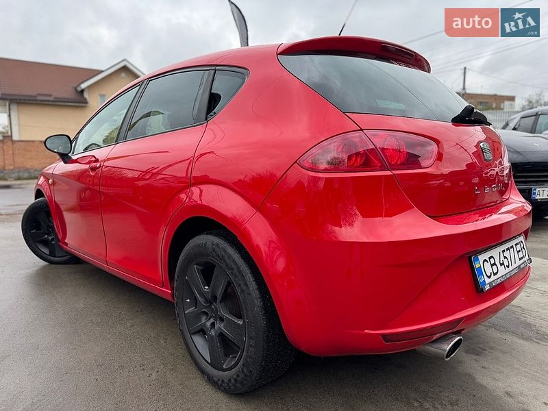 Хэтчбек SEAT Leon 2008 в Бердичеве