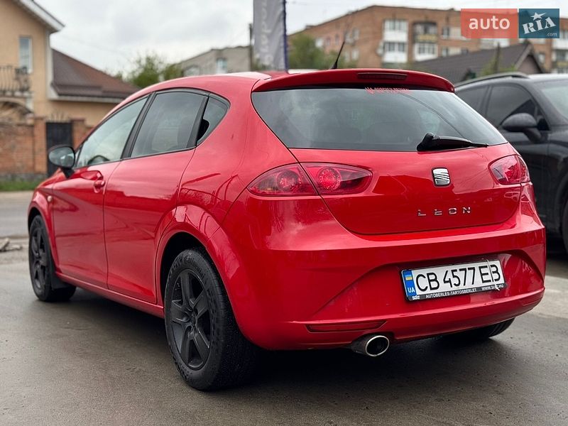 Хэтчбек SEAT Leon 2008 в Бердичеве
