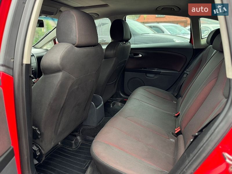Хэтчбек SEAT Leon 2008 в Бердичеве
