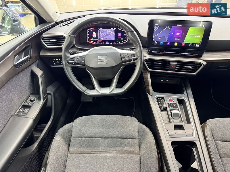 Универсал SEAT Leon 2023 в Буче