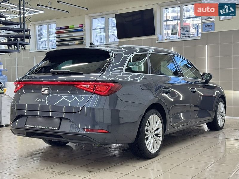 Универсал SEAT Leon 2023 в Буче