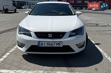 Хэтчбек SEAT Leon 2015 в Киеве