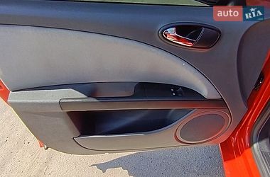 Хэтчбек SEAT Leon 2005 в Харькове