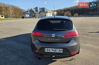 Хэтчбек SEAT Leon 2007 в Обухове
