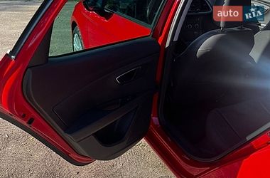 Хэтчбек SEAT Leon 2013 в Киеве