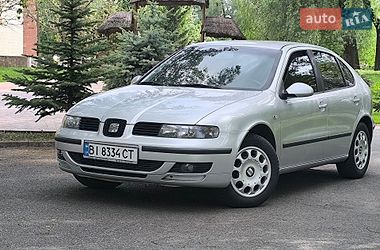 Хетчбек SEAT Leon 2004 в Миргороді