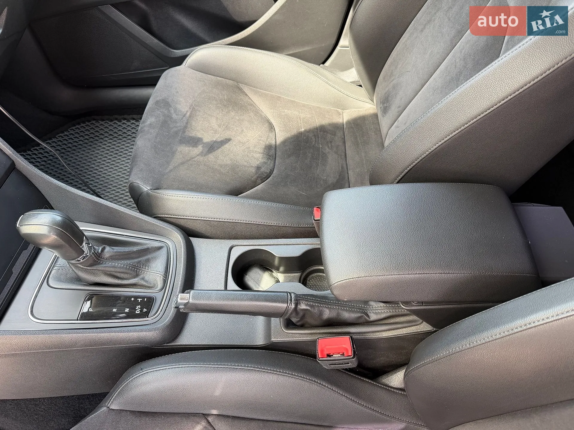 2015 SEAT Leon - мініатюра 15