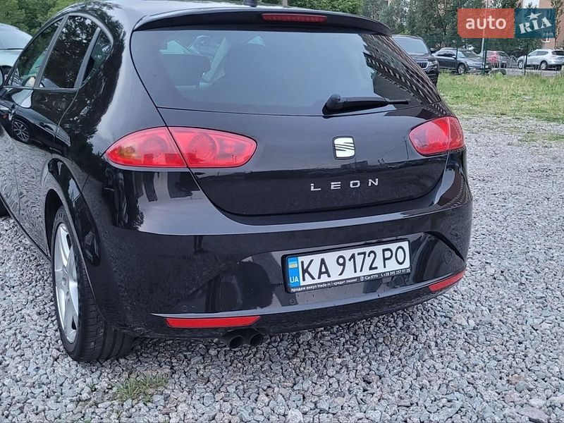 Хетчбек SEAT Leon 2011 в Києві