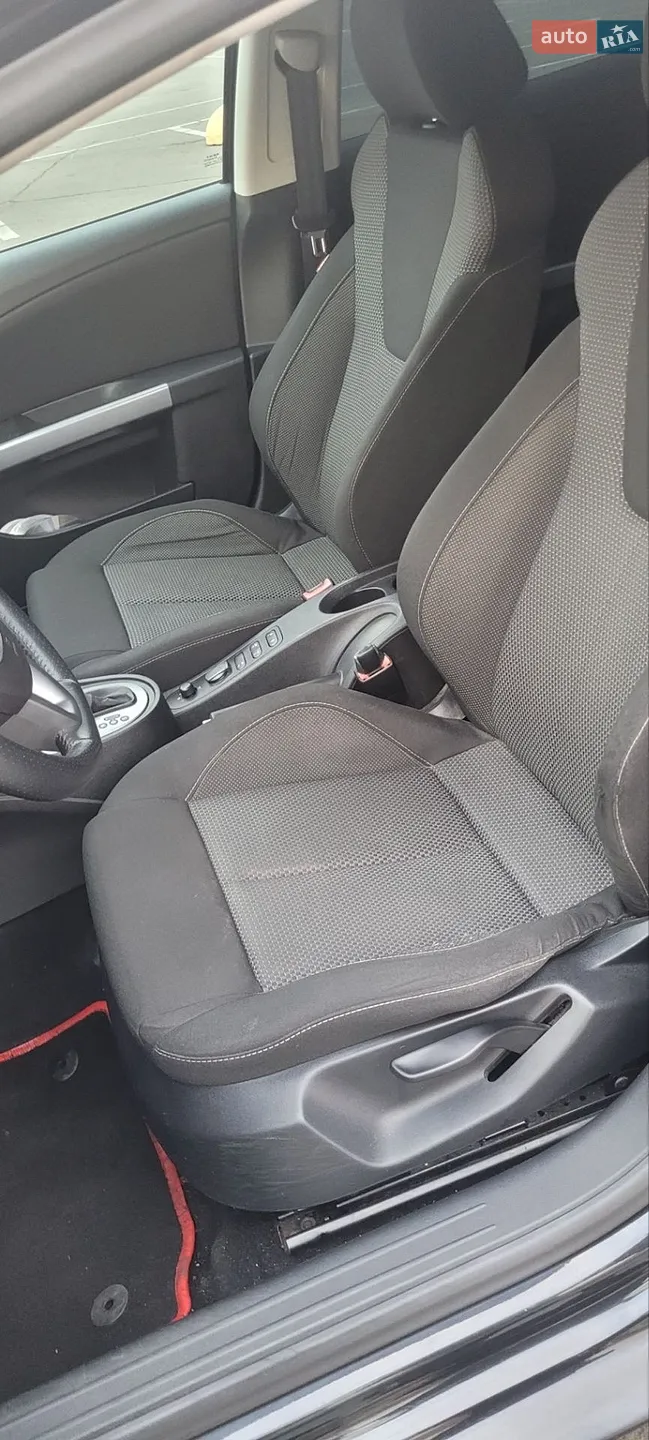 2011 SEAT Leon - мініатюра 18