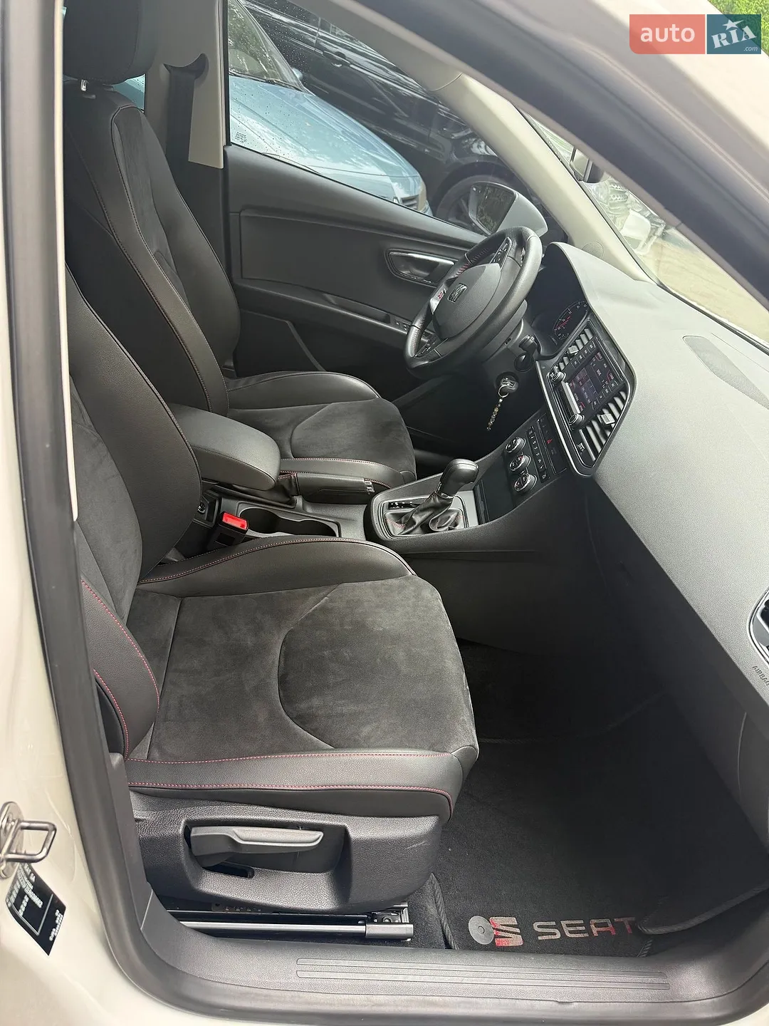 2014 SEAT Leon - мініатюра 6