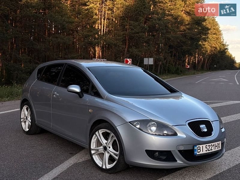 Хетчбек SEAT Leon 2009 в Світловодську