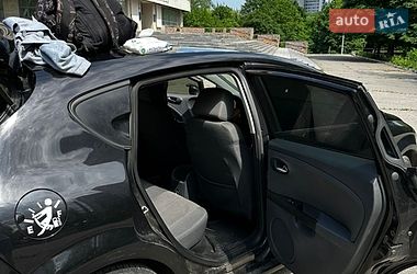 Хетчбек SEAT Leon 2006 в Дніпрі