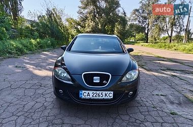 Хэтчбек SEAT Leon 2008 в Черкассах